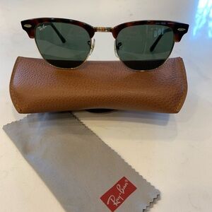Ray-Ban Clubmaster Like new